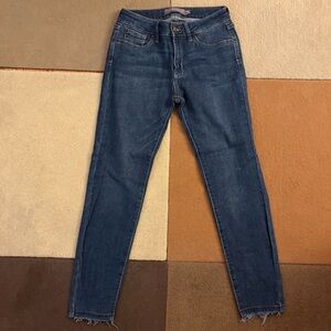 JUST USA Dark Blue Ankle Jeans size 26P/2P